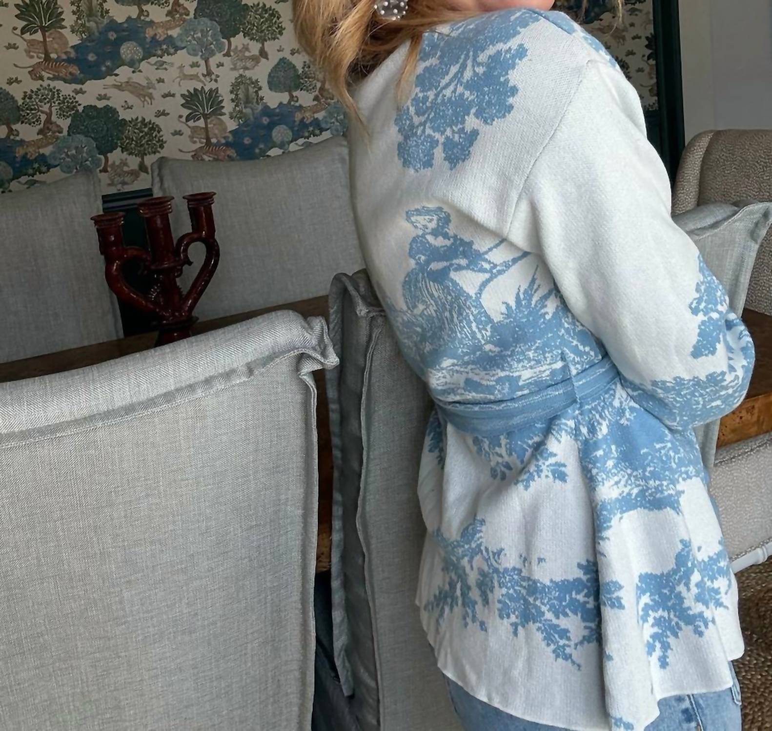 Never a Wallflower Grasse Cardigan Top in blu toile - women's cardigan - detail view