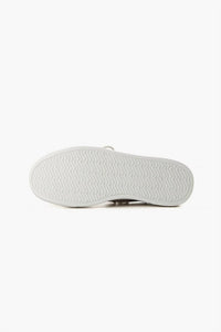 All Black - Women's Gathered Sneaker