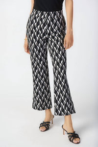 Joseph Ribkoff - Flared Short Pants, Two-tone Waves