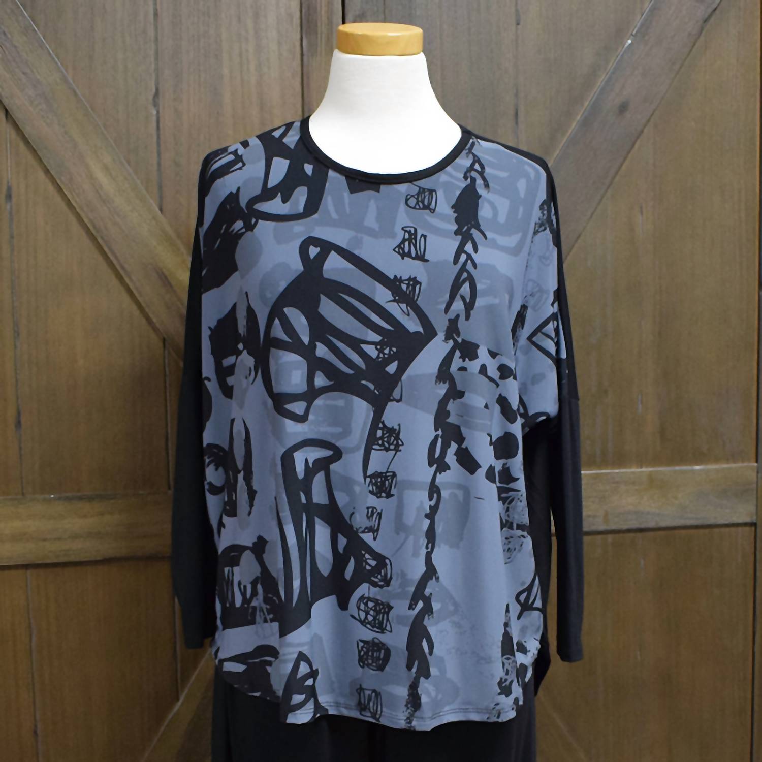 Inoah - Women's Print Dolman Tee
