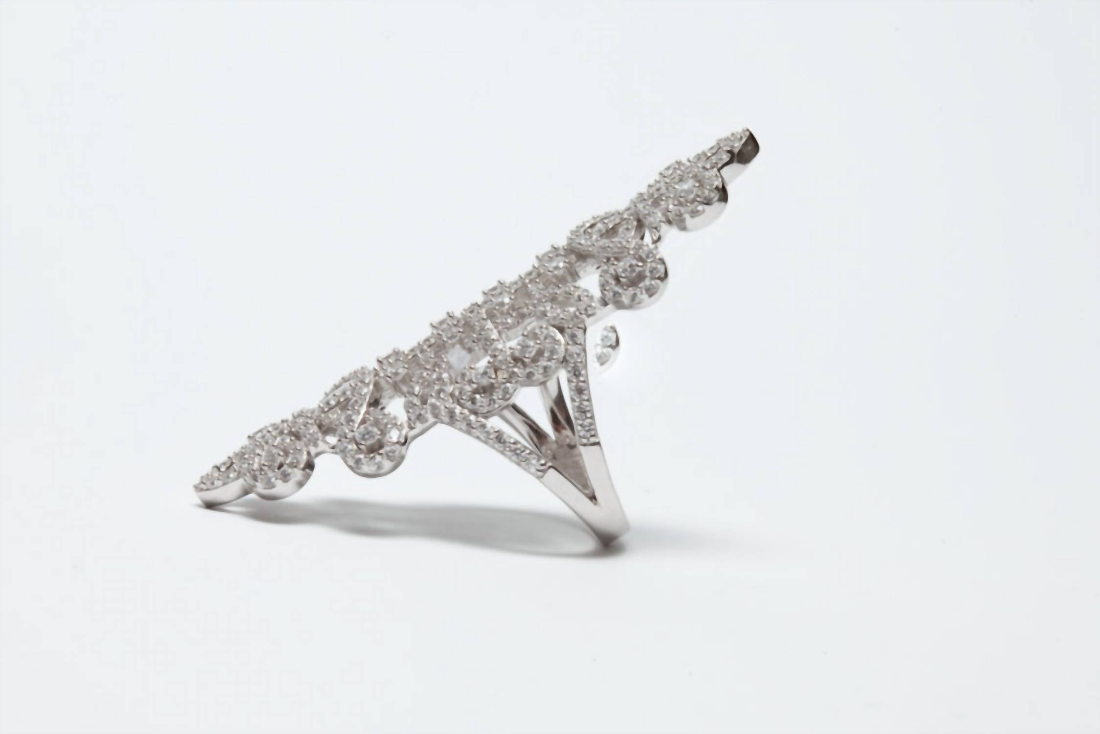 Avenue Chic - Women's Statement Lace Ring