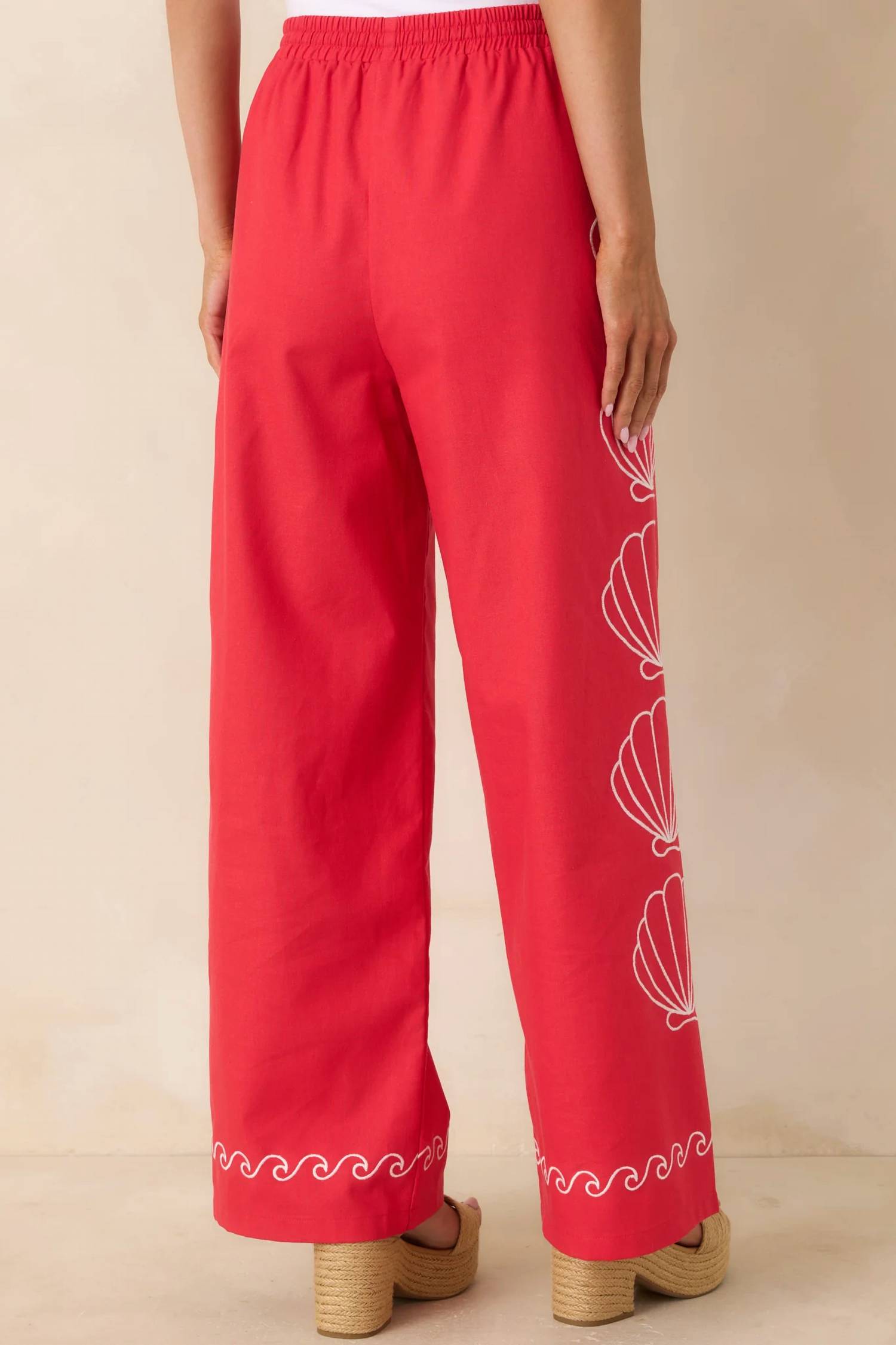 Fate - Sea Shell Embroidered Elastic Waist Pant