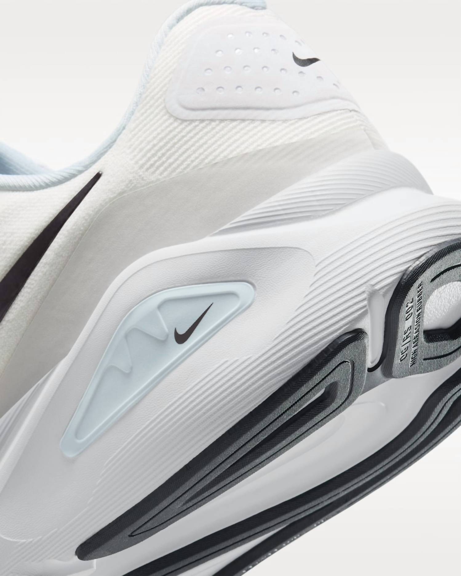 Nike - Men's Structure 26 Road Running Shoes