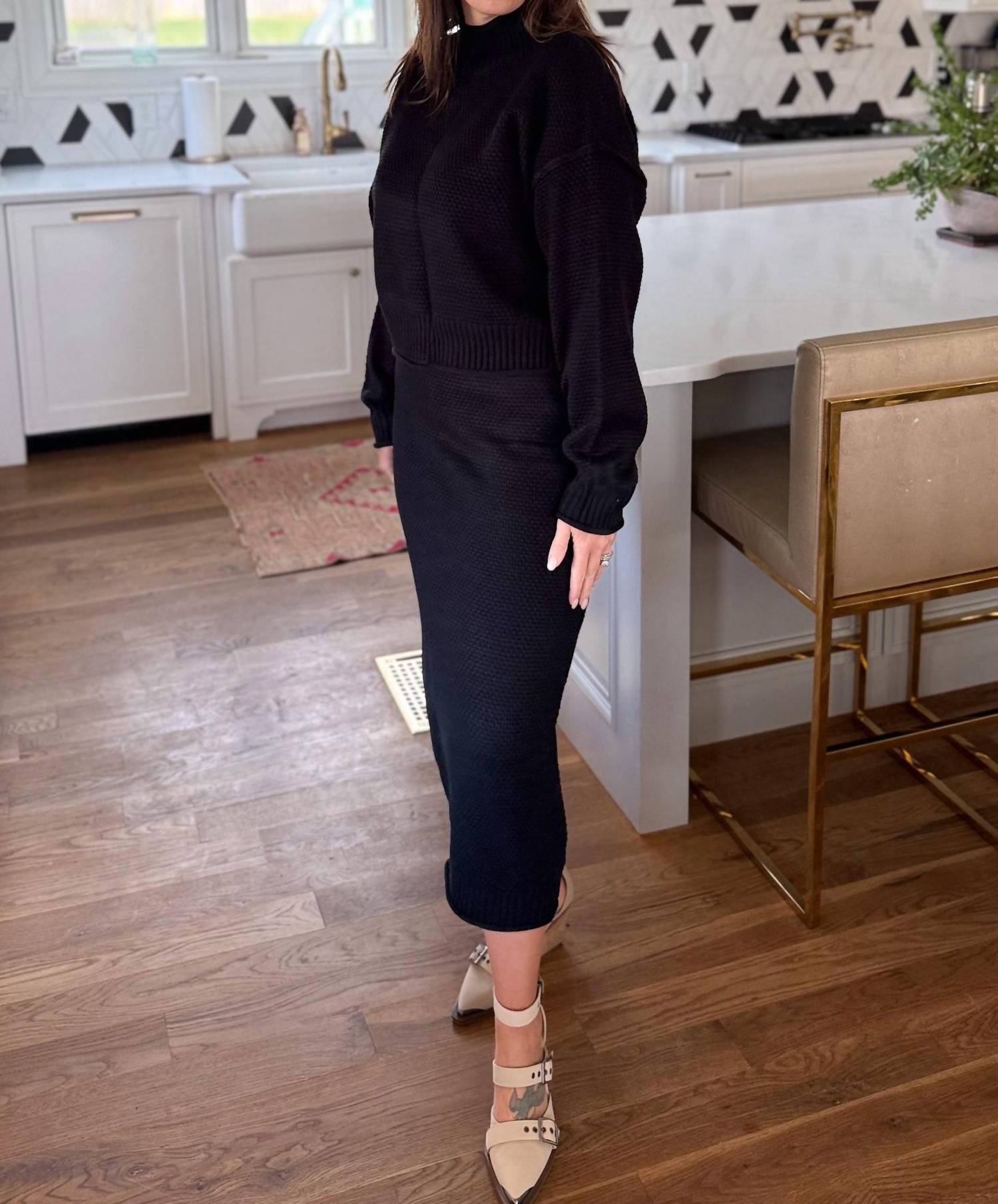 Double Zero Infinite Long Sleeve Sweater And Midi Skirt Set in black - women's skirt - detail view