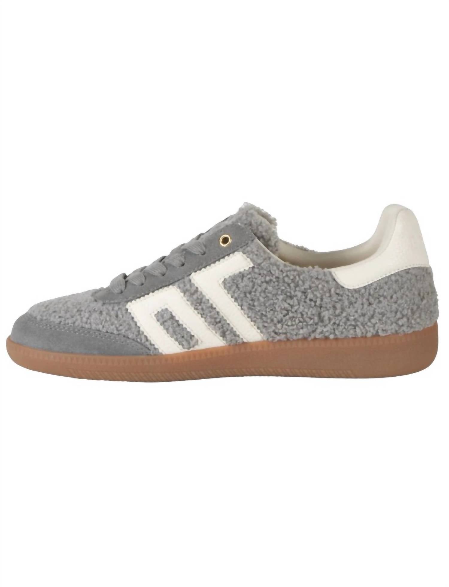 Back 70 - Women's Teddy Low Top Sneakers