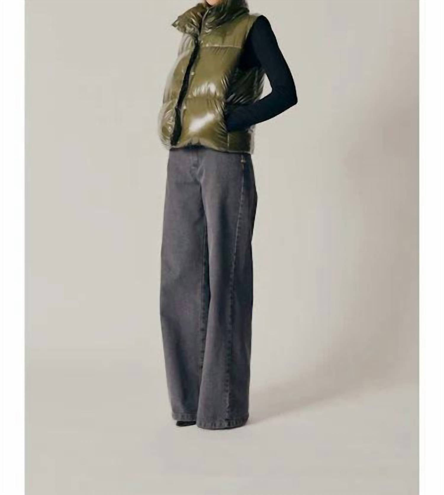 Deluc - Marmi Puffer Vest - clothing - green - jackets