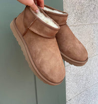 Ugg - Men's Classic Ultra Mini Boots