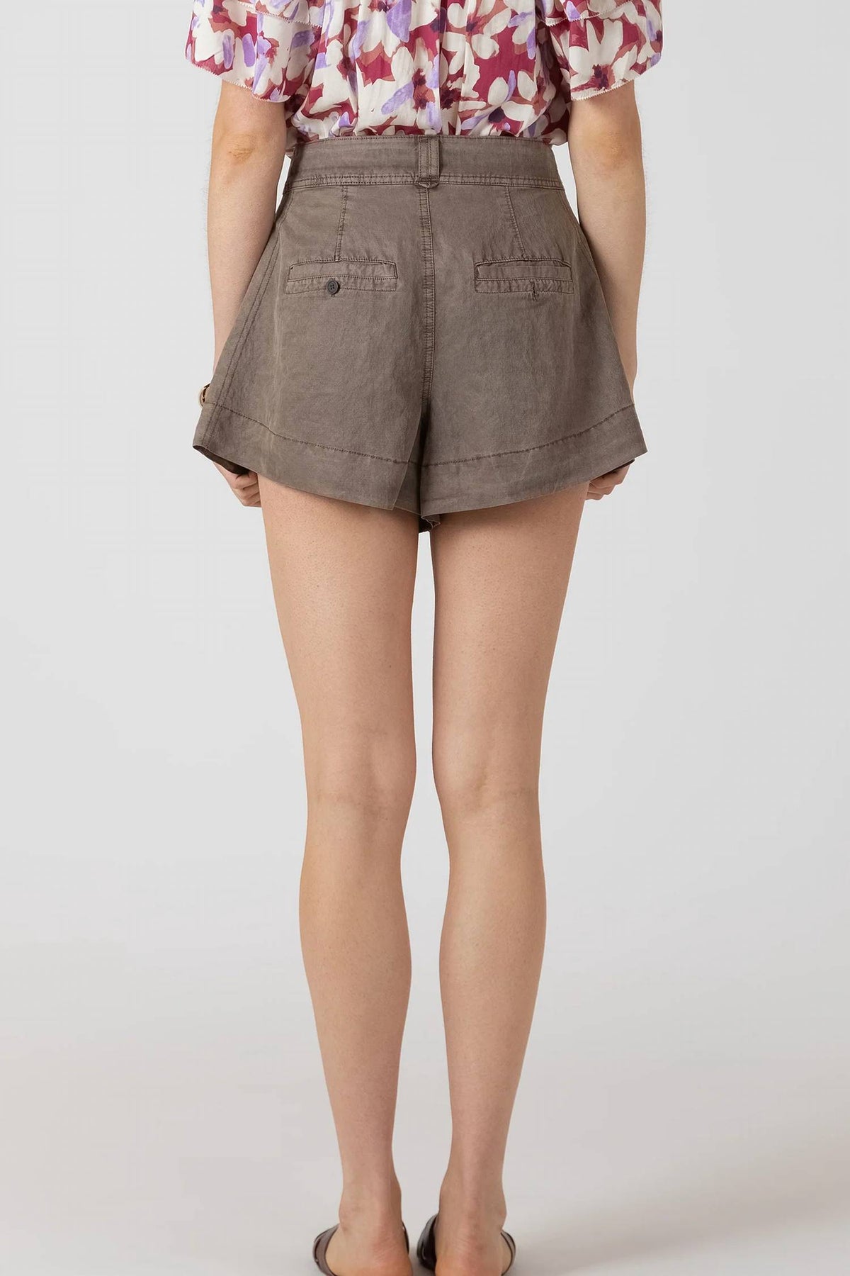 Dex - Relaxed High-rise Short