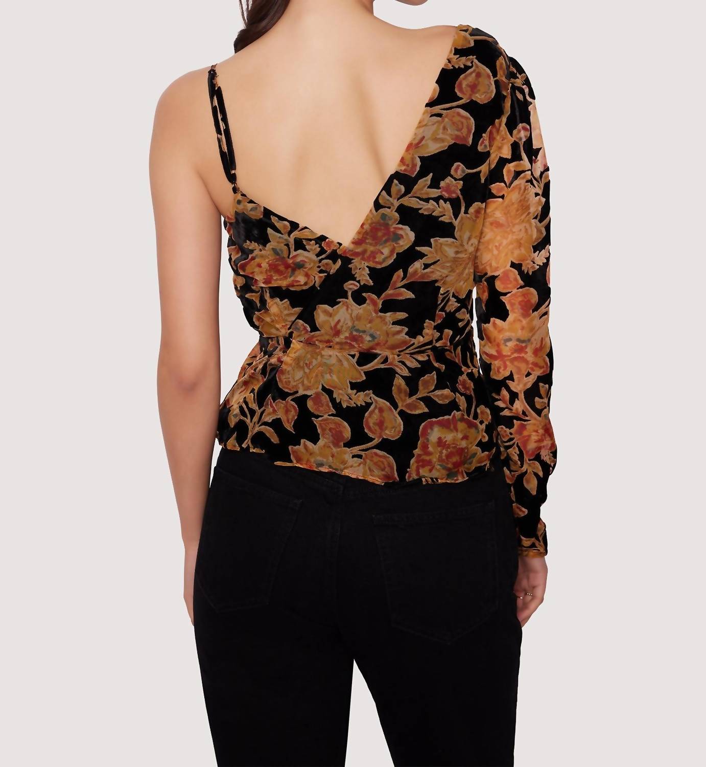 Lost + Wander - Cabin Hideaway Top