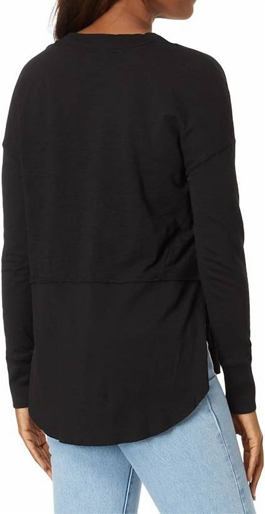 Bobi - Shirred Sleeve Split Neck Tee