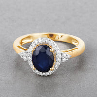 Diana M Jewels Women's Oval Natural Sapphire Fashion Ring (1.70 Ct) - Classic in 14k yellow gold - women's jewelry - detail view