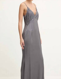 Never Fully Dressed - Reha Maxi Dress