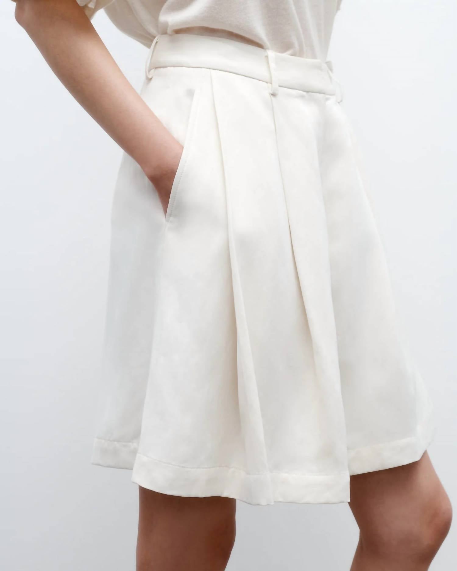 Twp - Galley Mid-Rise Short
