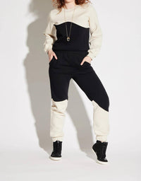 Circular Path - Wave Sweatshirt