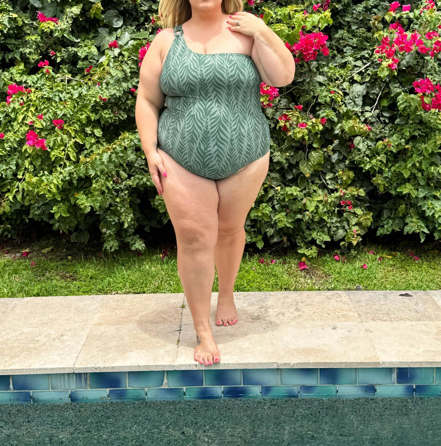 Alicia Swim - Jodie Coco One-piece Swimsuit - Plus