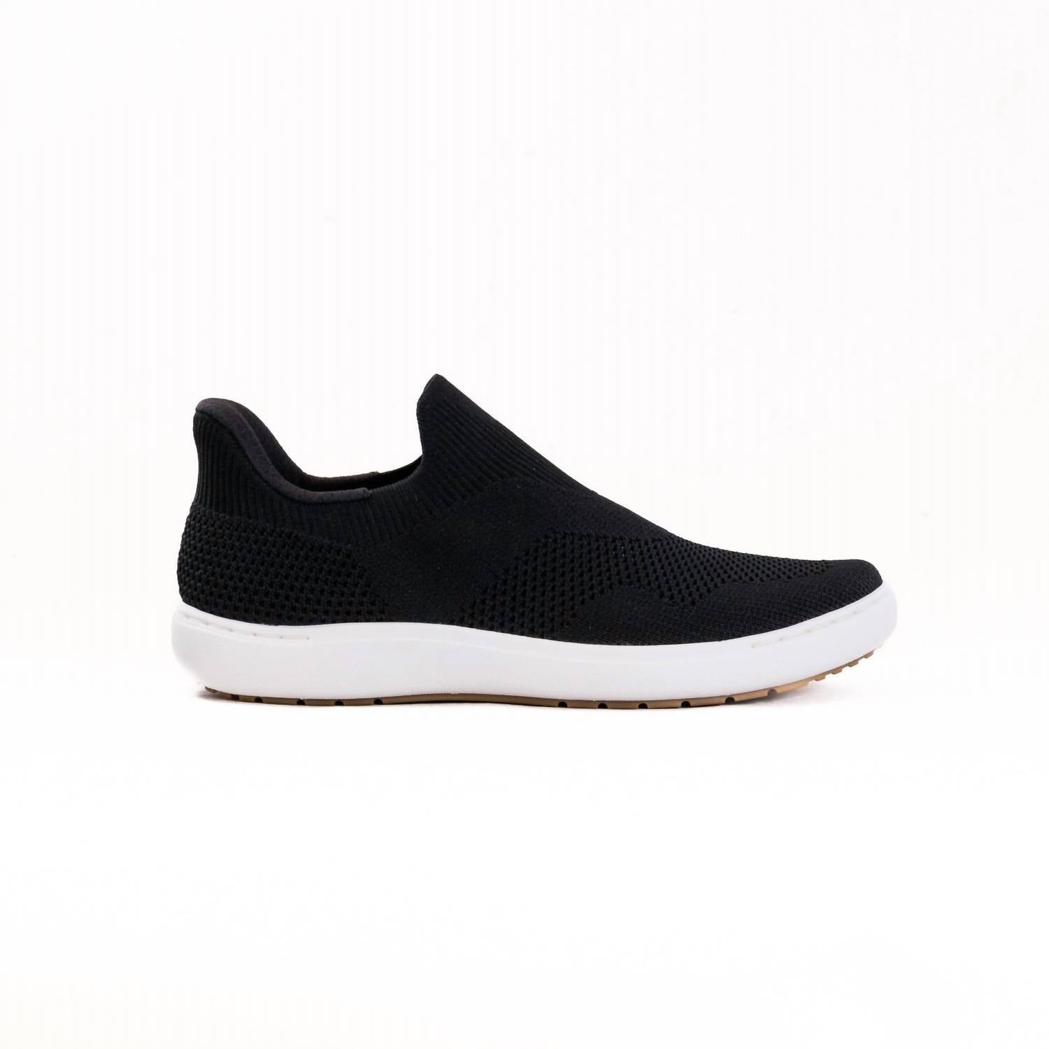 Clarks - Women's Nalle Step Slip-on Sneakers