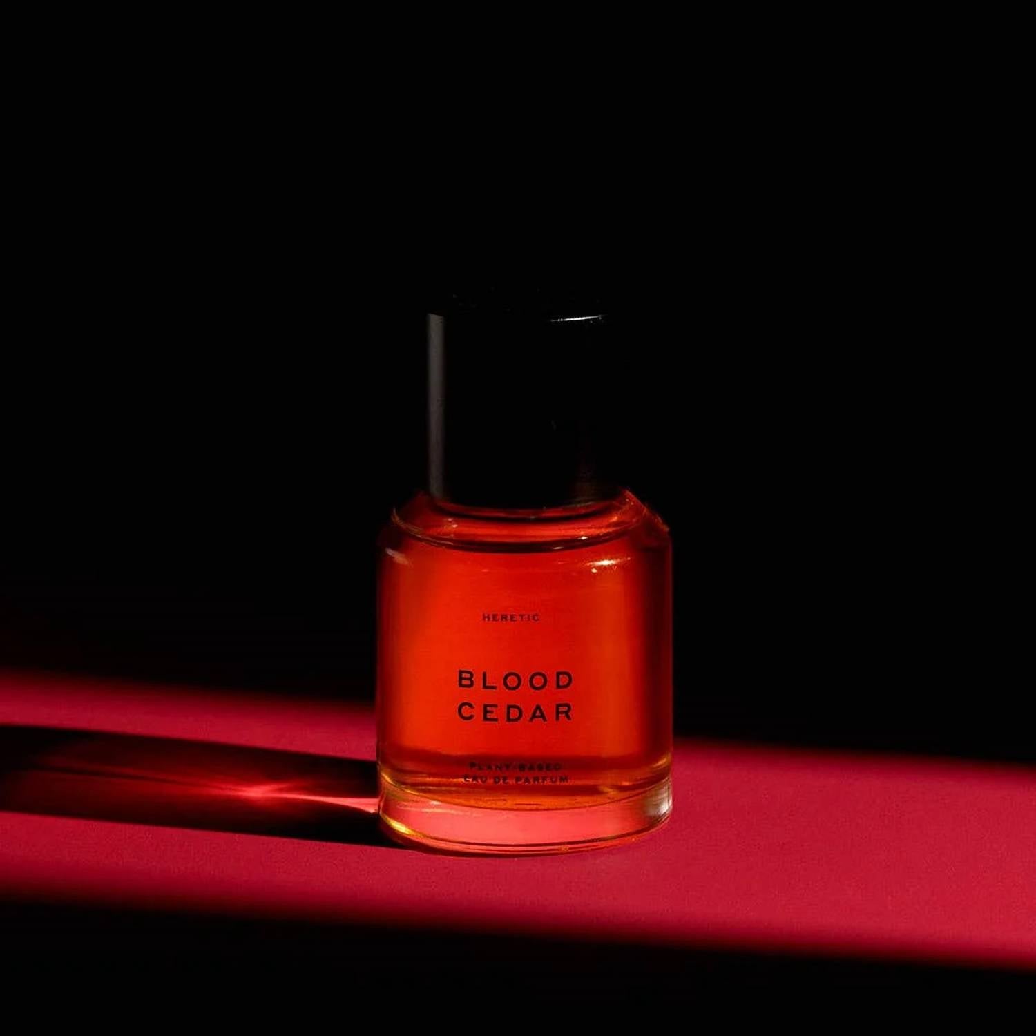 Heretic Parfum - Women's Blood Cedar Eau De Parfum - 50ml