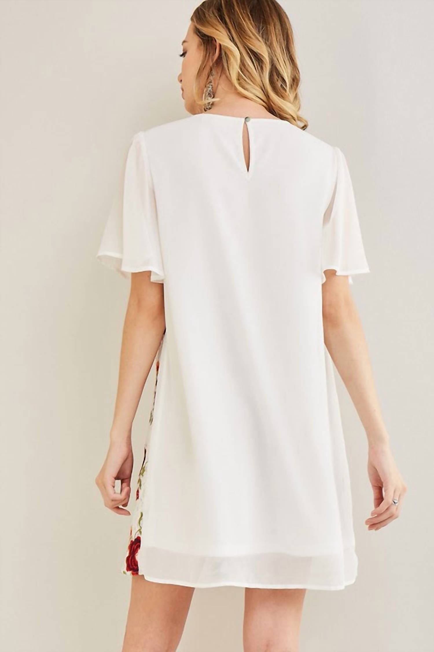 Entro - Lace & Floral Shift Dress