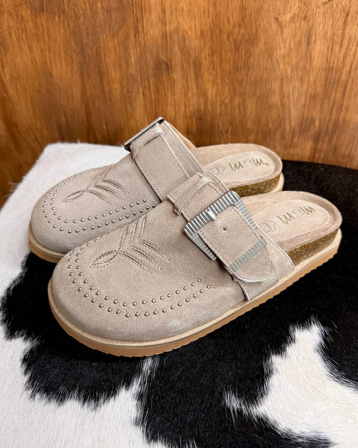 Miracle Miles - Women's Josephine Slippers