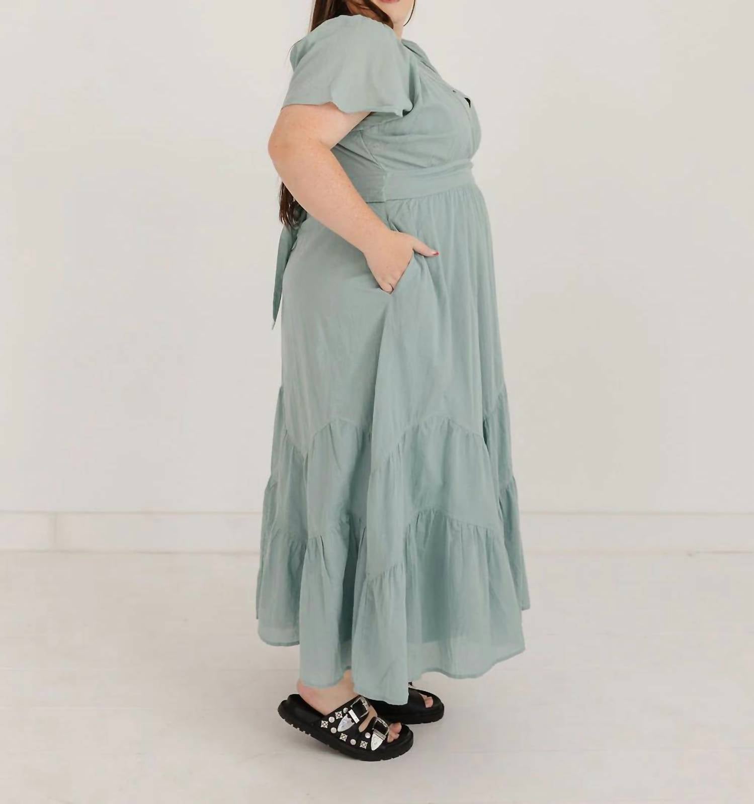 Hayden La - Tina Midi Dress - Plus