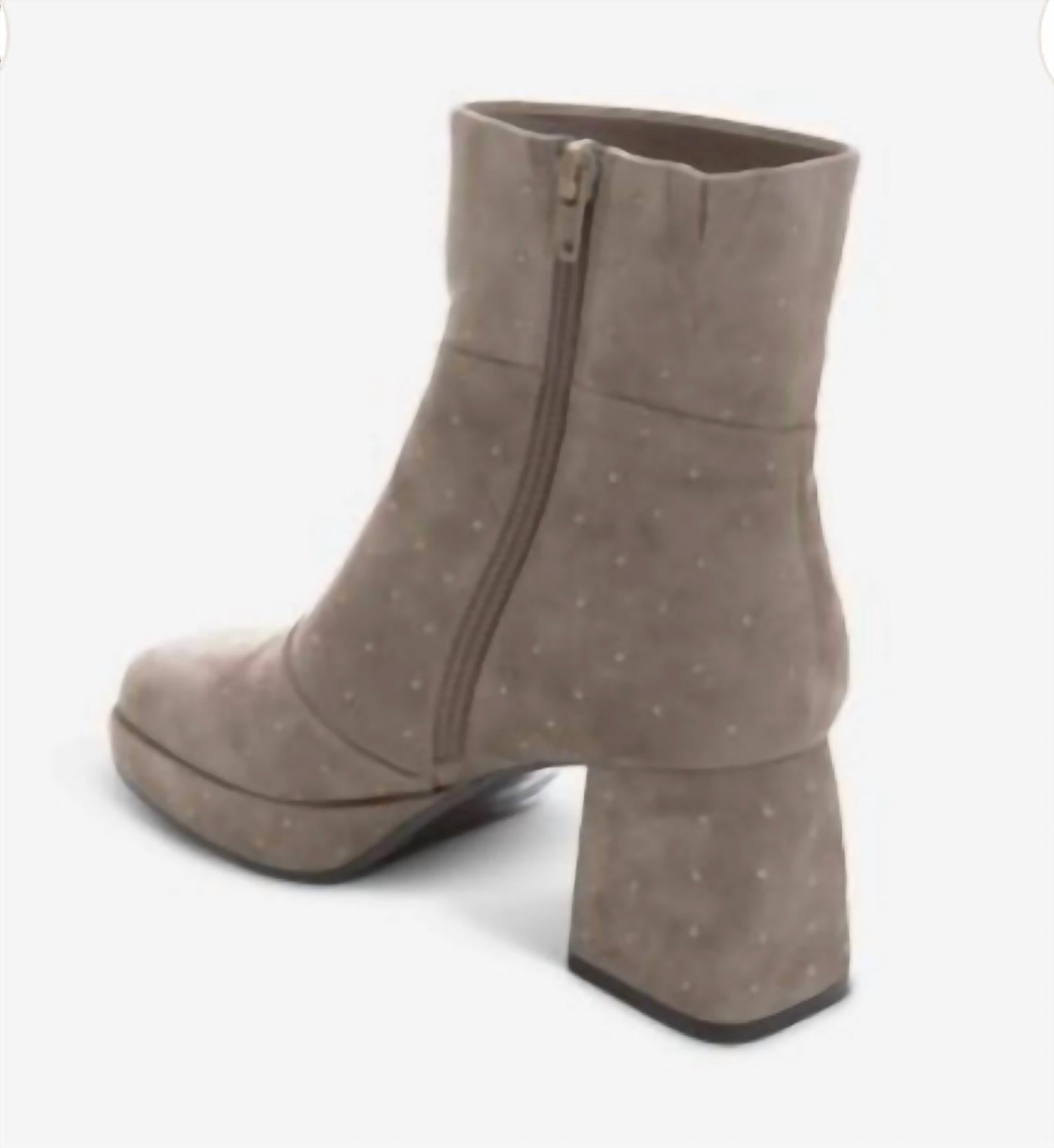 Vaneli - Women's Vava Booties