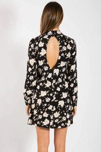 Elan - Long Sleeve With Keyhole Mini Dress
