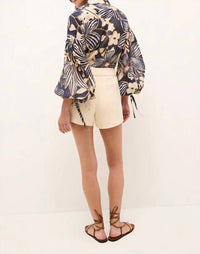 Marie Oliver - Mia Short