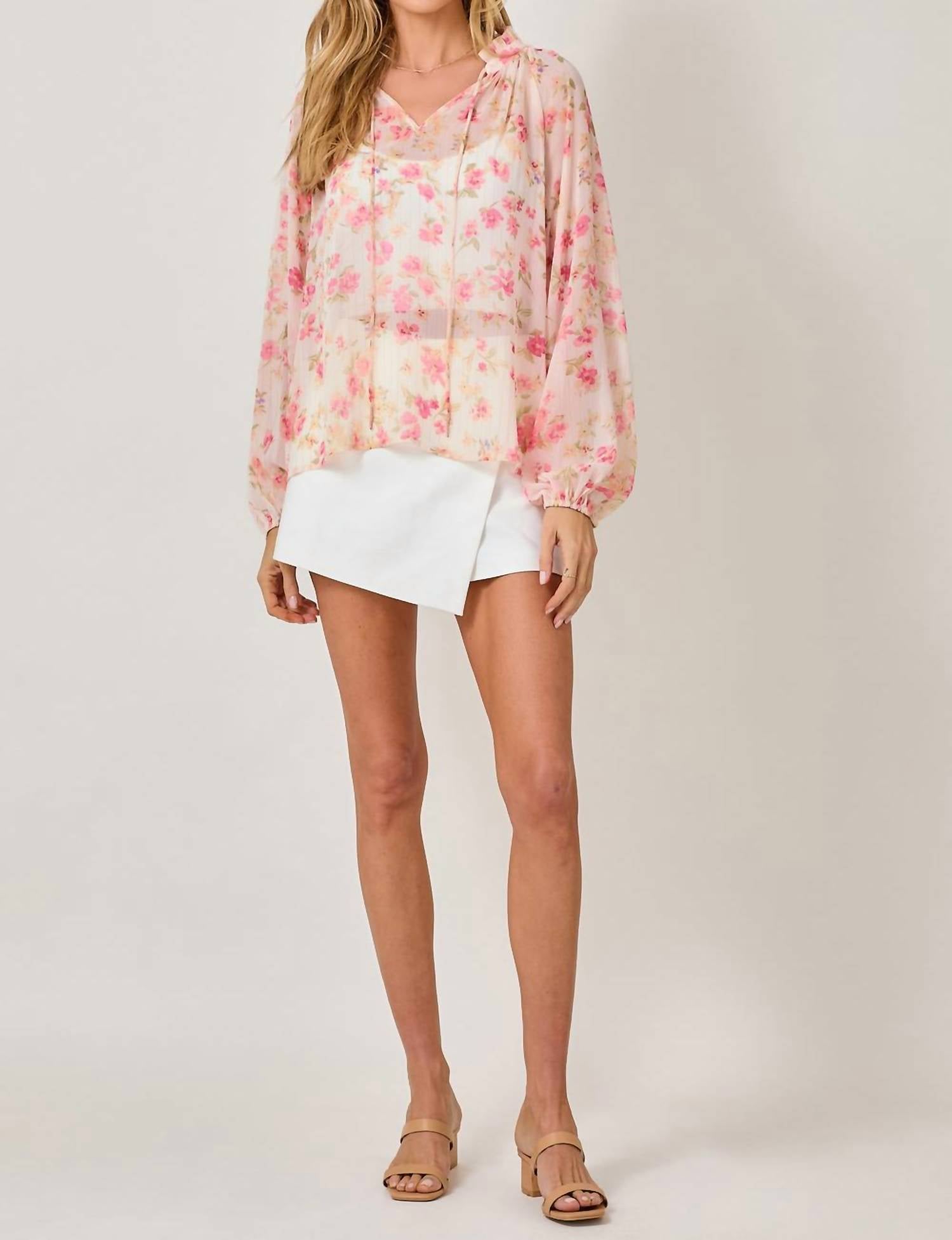 Mystree - Bubble Sleeve Lurex Ruffle Collar Blouse
