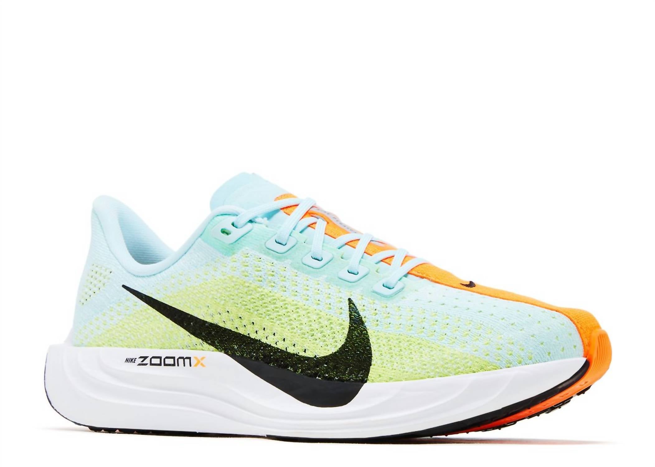 Nike - Men's Pegasus Plus Shoes