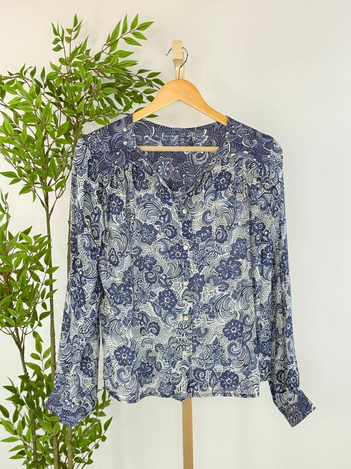 Dear John Denim - Jess Neck Long Sleeve Cuff Floral Print Top