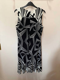 Bali Corp. - Women's Abstract Print With Wave Hem Dress