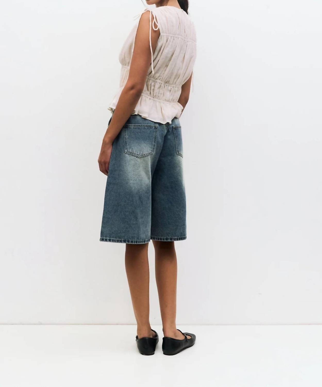Mod Ref - V-neck Tank Top With String Detail