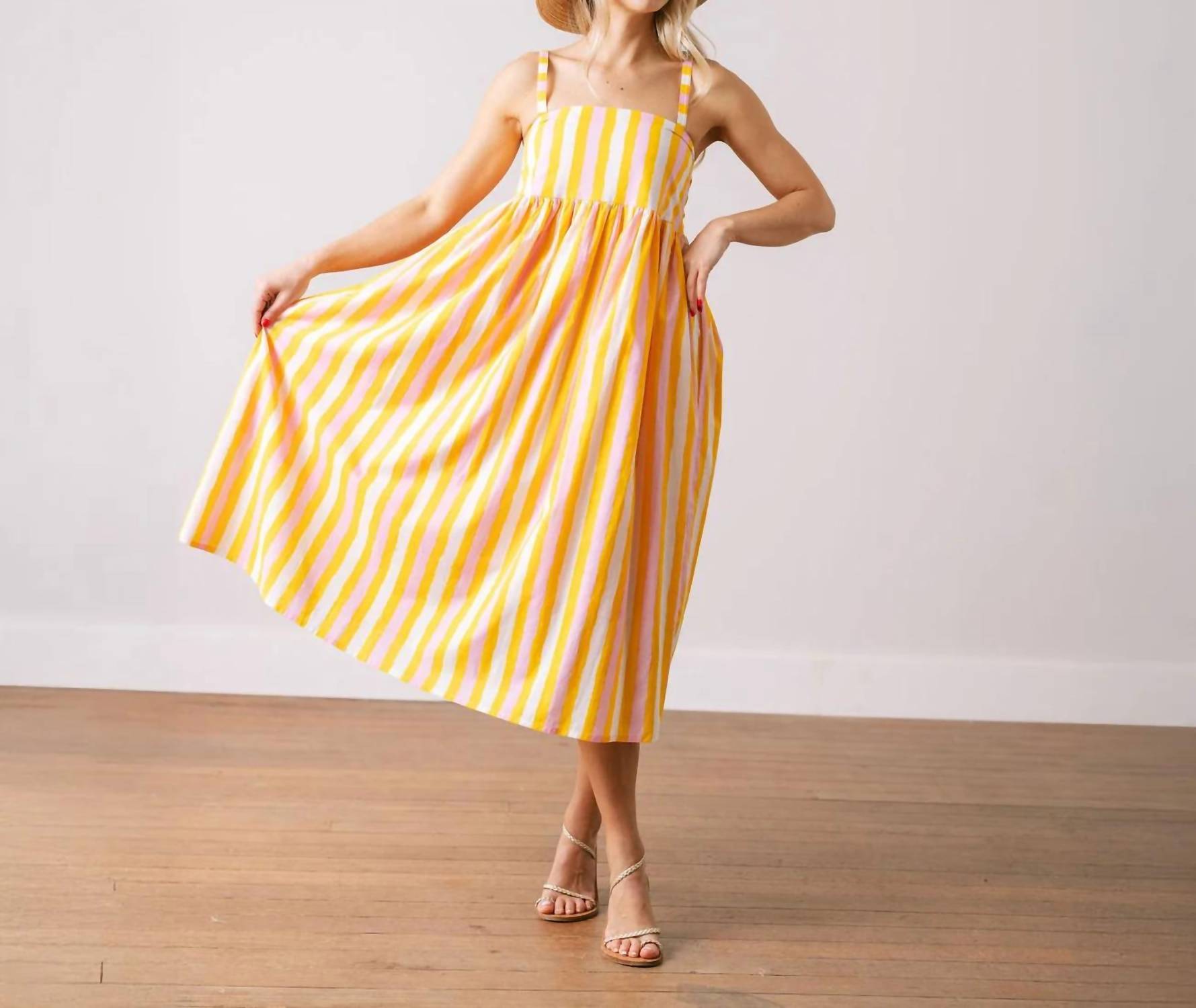 Sunshine Tienda - Women's Sunkissed Stripe Reef Dress
