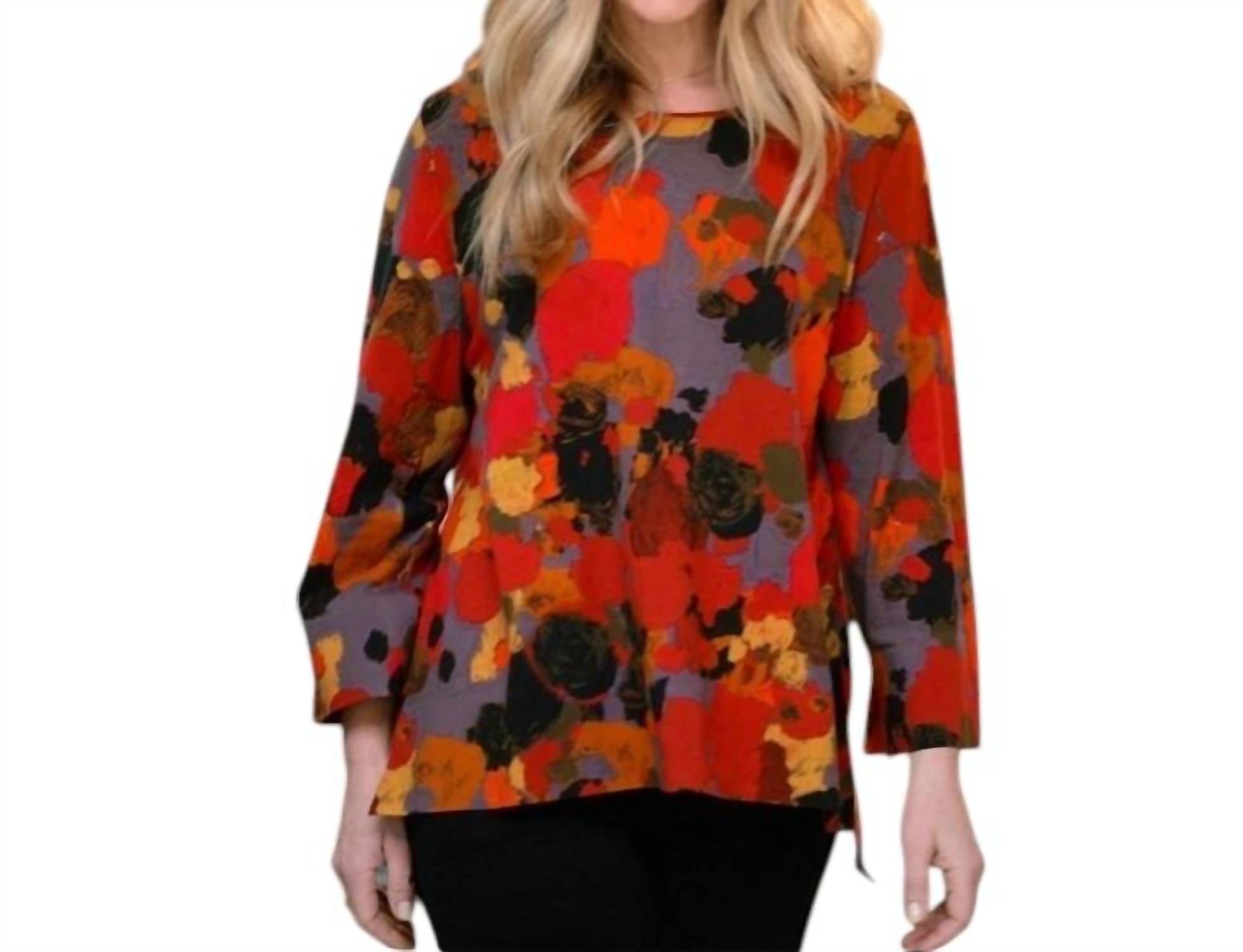 Habitat - Deep Hem Tee Collage Top