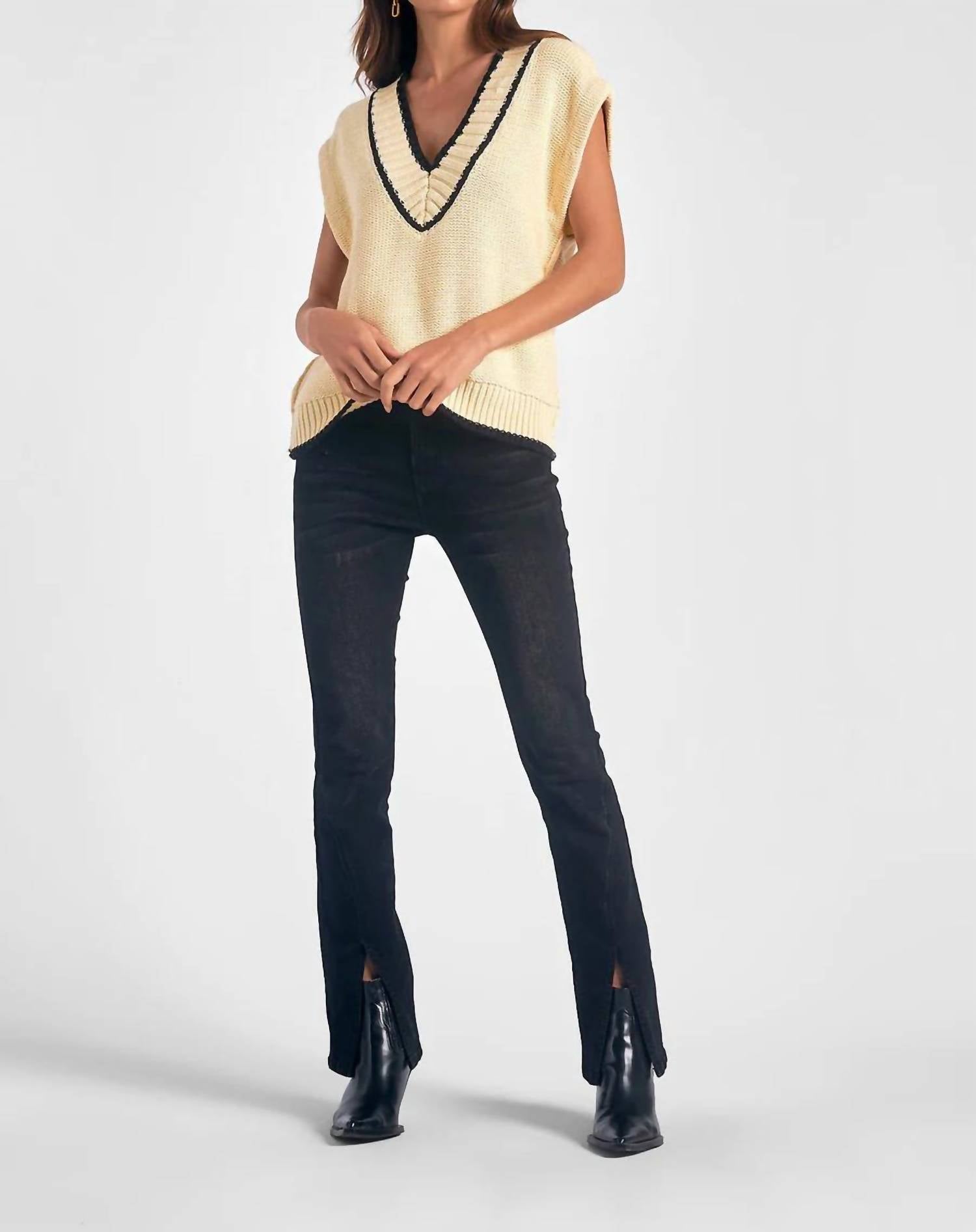 Elan - V-neck Sweater Vest