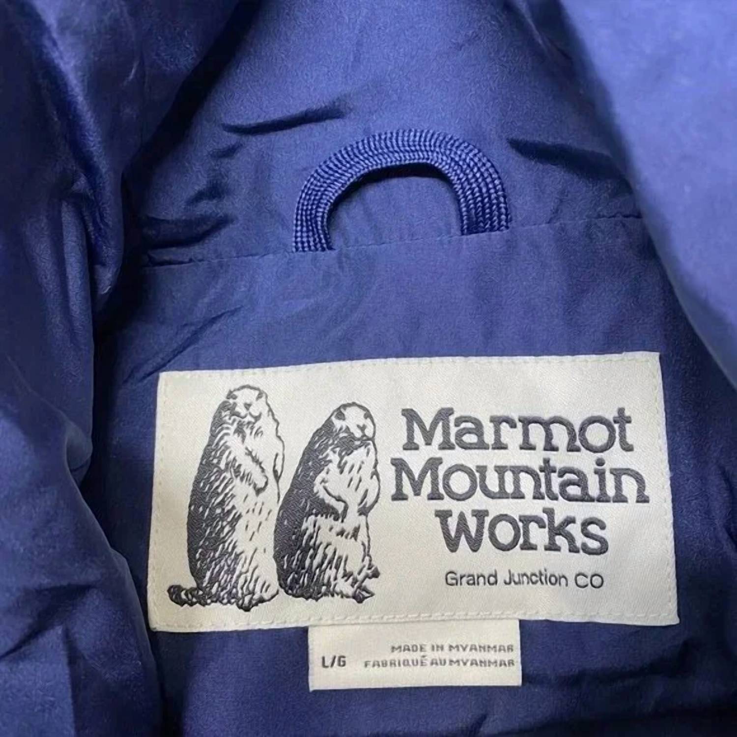 MARMOT Men’s Lightweight Hooded Rain Jacket in navy - men's jacket - view 8