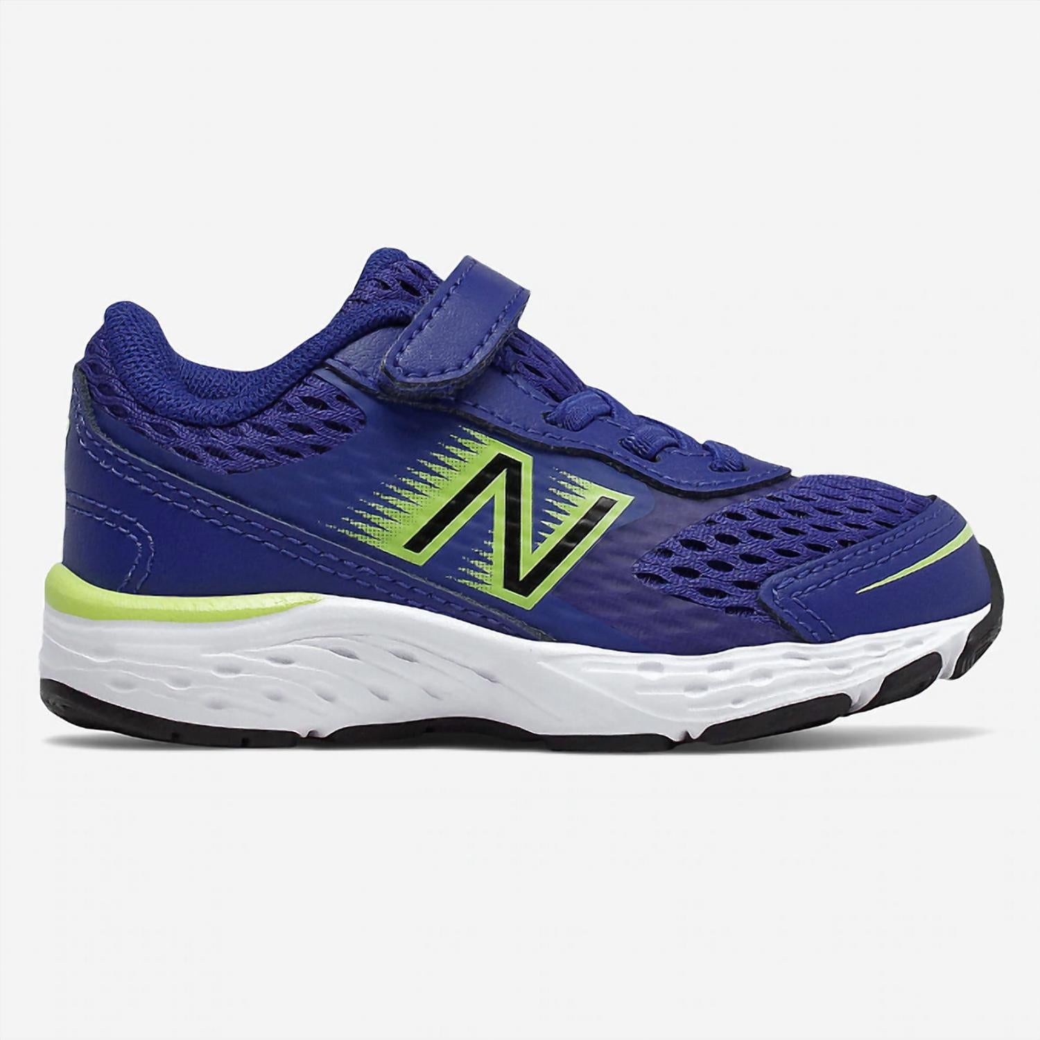 New Balance Kids' 680 V6 Running Shoe in marine blue - kids' sneaker