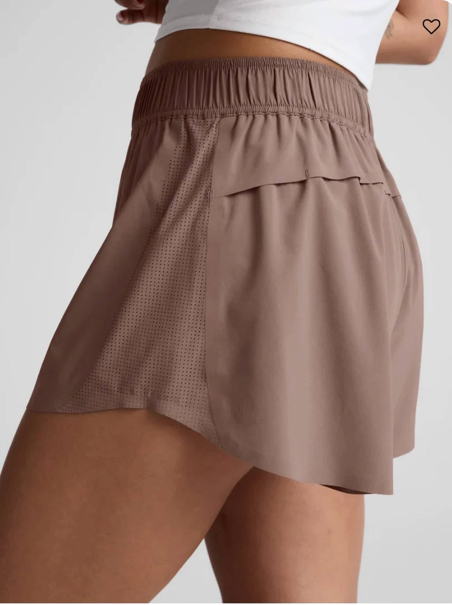 Beyond Yoga - Solemate Short