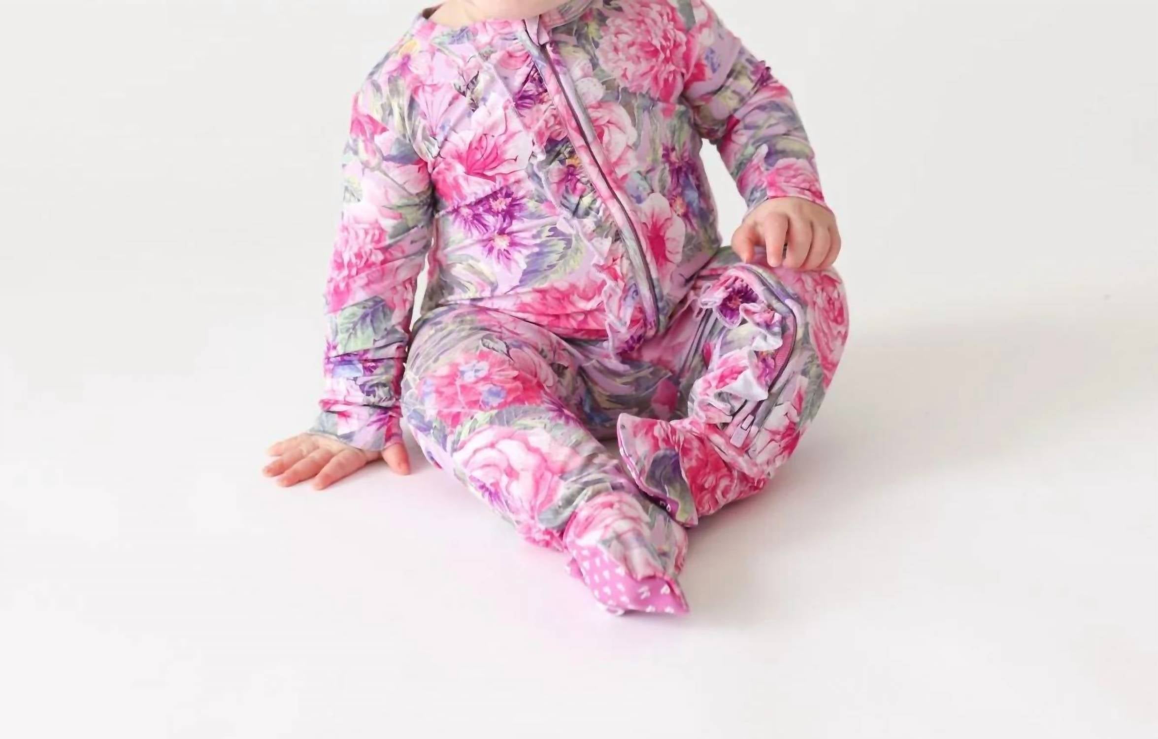 Posh Peanut - Baby Girls Ruffled Zippered Footie