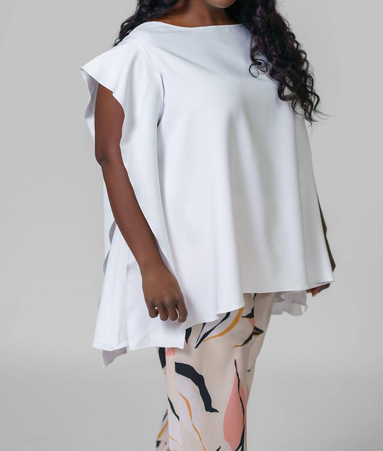 Adriana Contreras - Blouse With Flowy Side - plus size