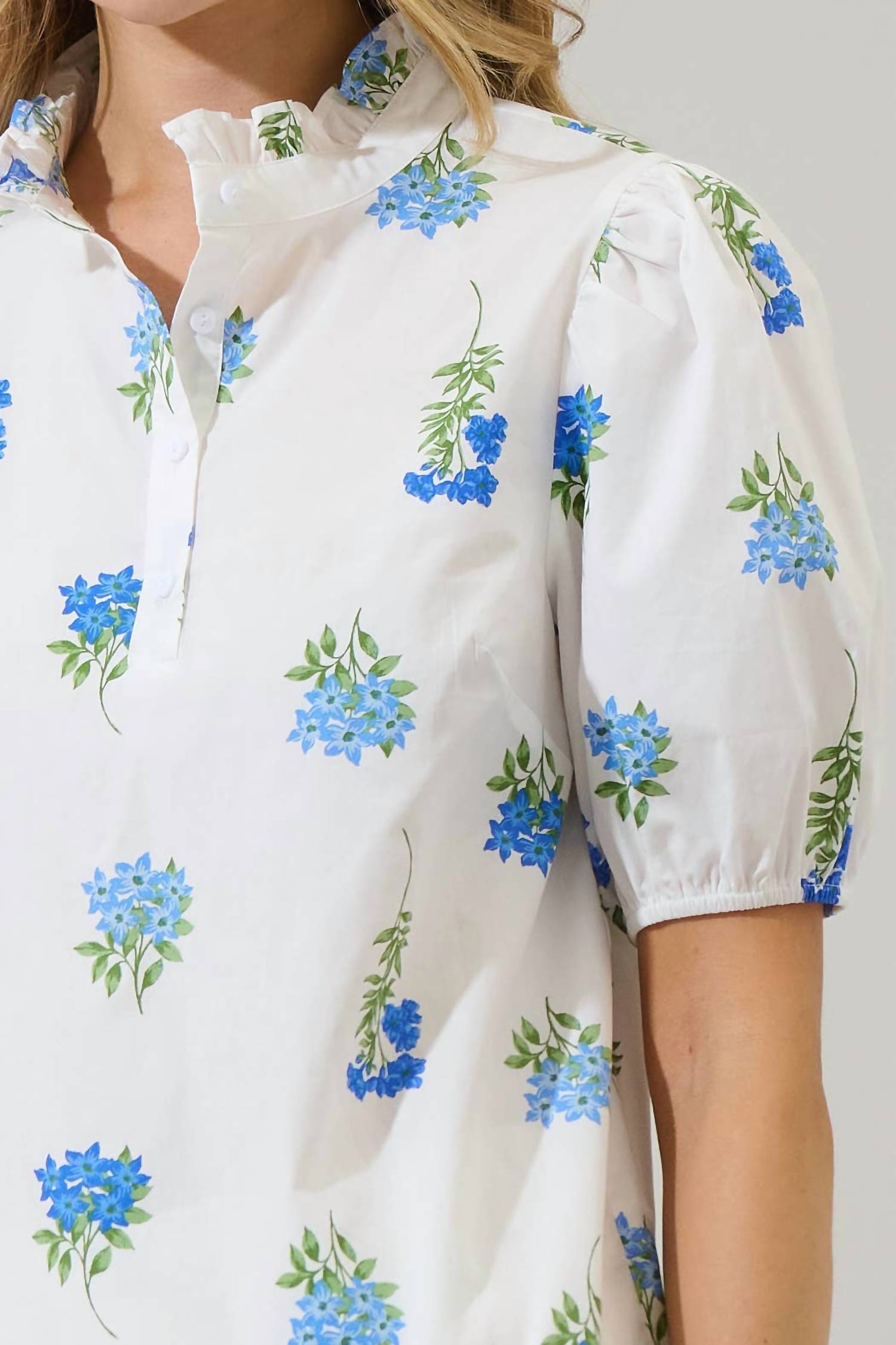 Sugarlips - Jillian Floral Miraya Mock Neck Poplin Top