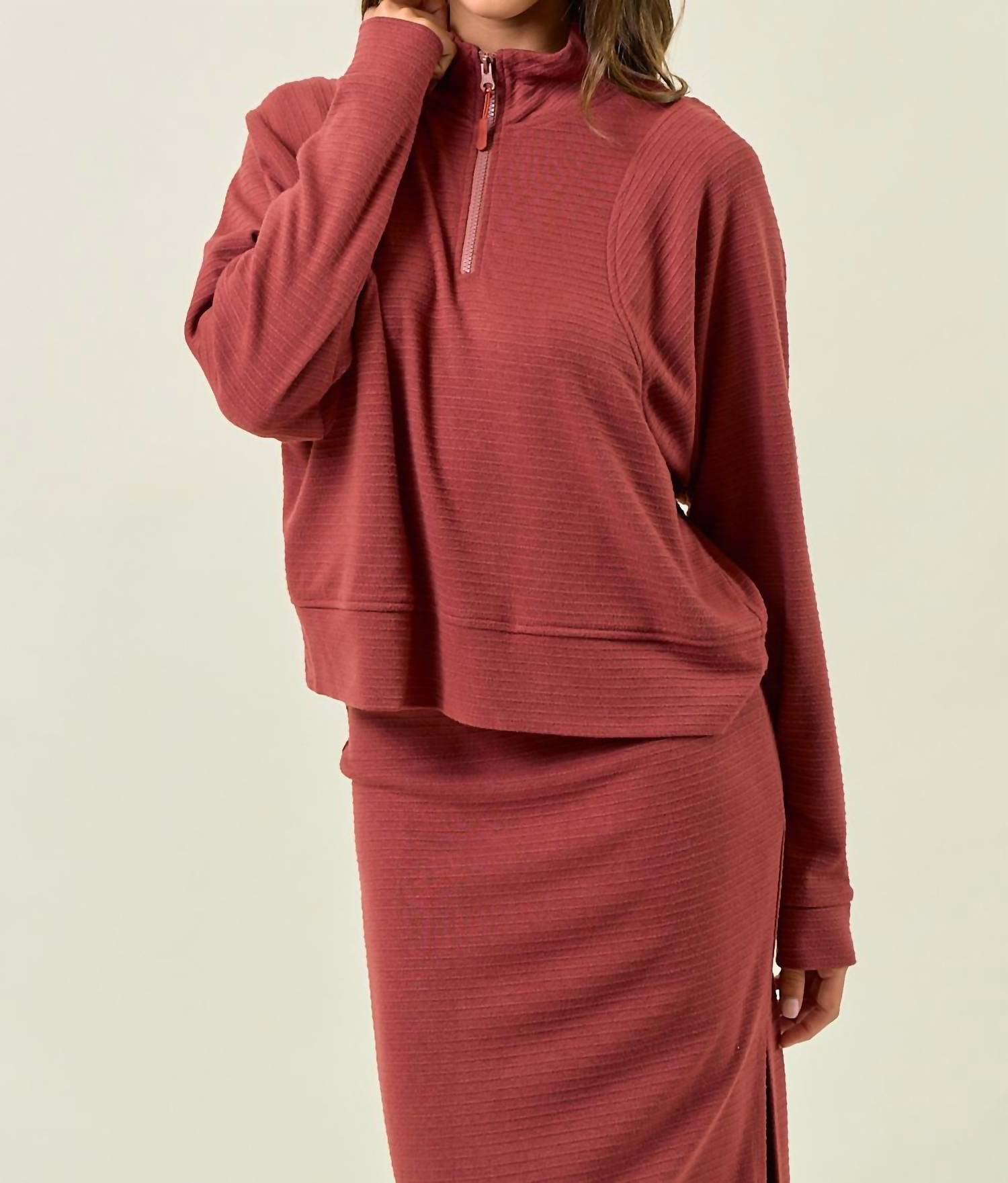 Doe And Rae - Stripe Textured Half Zip Top