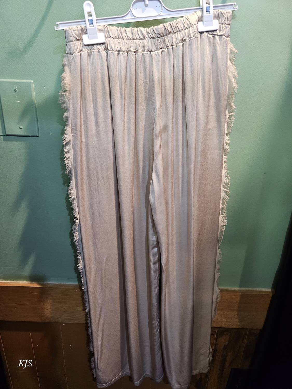 Made In Italy - Women's Silk Pant With Fringe