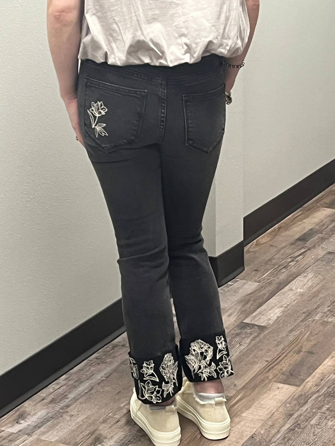 Driftwood - Collette Etched Jeans