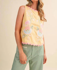 &Merci - Floral Embroidery Scalloped Tank