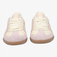 Back 70 - Women's Cloud D26 Sneaker
