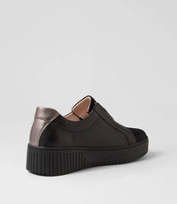 Django & Juliette - Women's Kangie Leather Sneakers