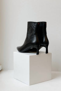 Halmanera - Women's Gil Kitten Boot