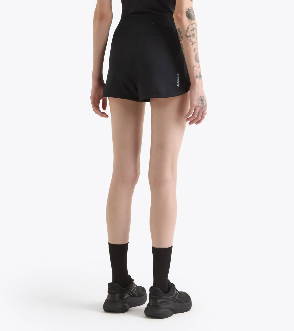 Diadora - L. Super Light Split Shorts