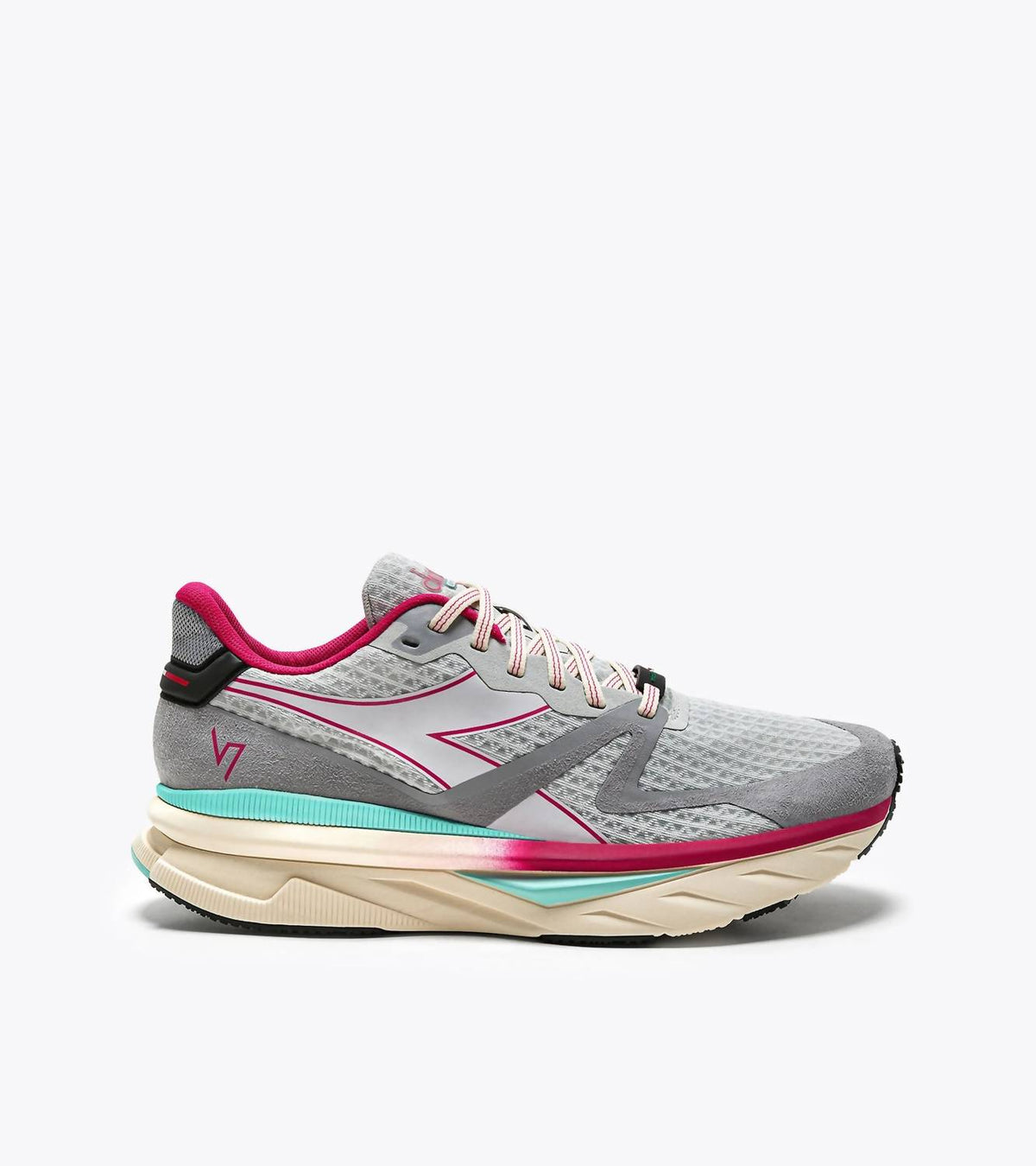 Diadora - Women’s Atomo V7000 Sneaker